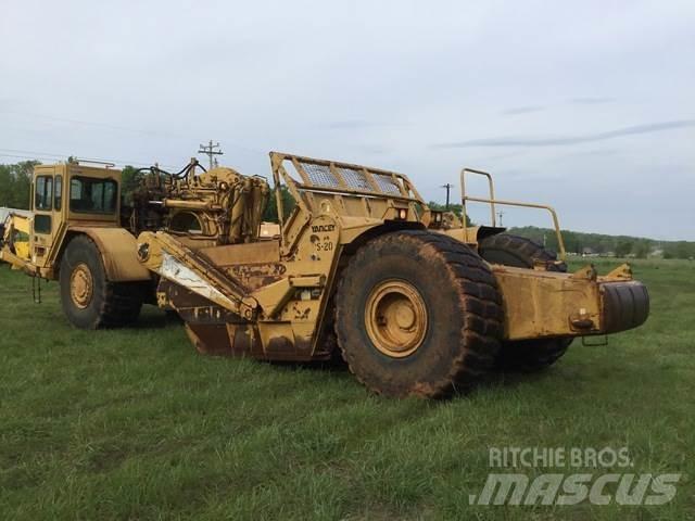 CAT 621G Elevatoare