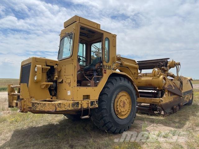 CAT 623B Elevatoare