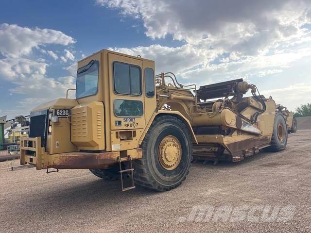 CAT 623G Elevatoare