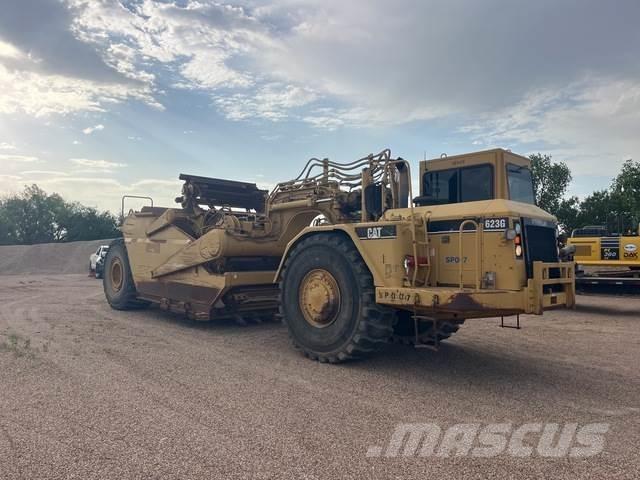 CAT 623G Elevatoare