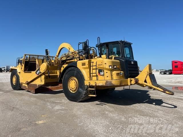 CAT 627K Elevatoare