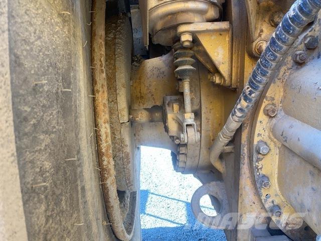 CAT 651 Cisterne