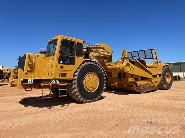 CAT 651E Elevatoare
