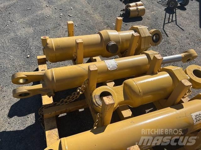 CAT 657E Transport - Altele