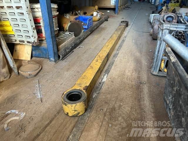 CAT 657E Transport - Altele