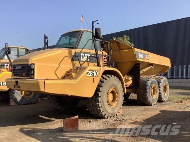 CAT 740 Transportoare articulate
