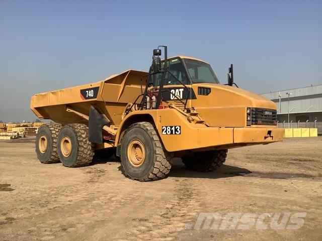 CAT 740 Transportoare articulate