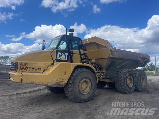 CAT 740 Transportoare articulate