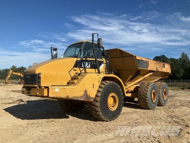 CAT 740 Transportoare articulate