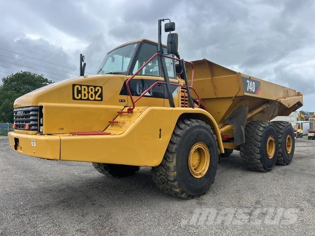 CAT 740 Transportoare articulate