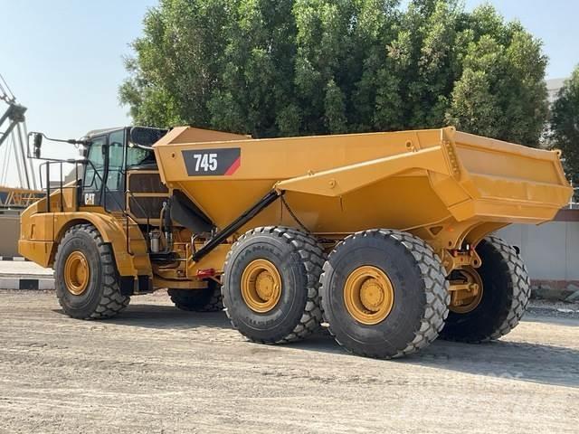 CAT 745 Transportoare articulate