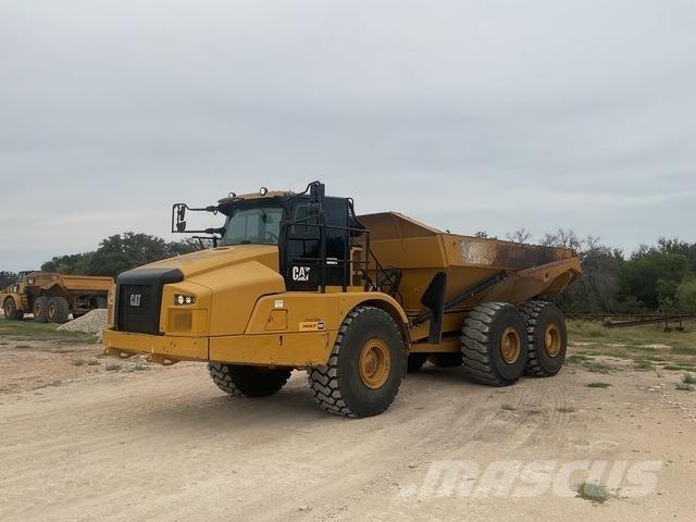 CAT 745 Transportoare articulate