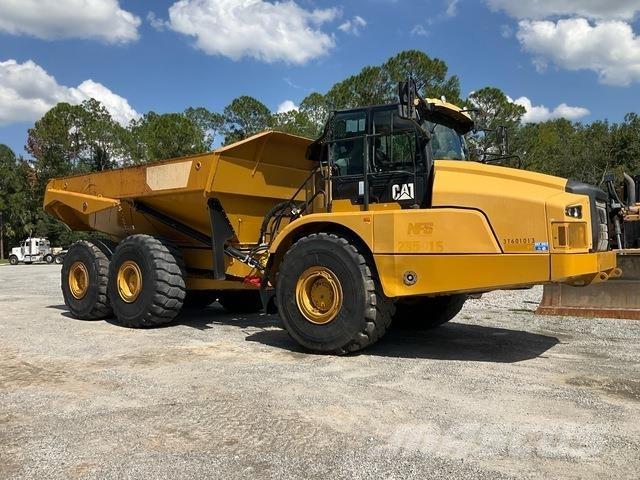 CAT 745 Transportoare articulate
