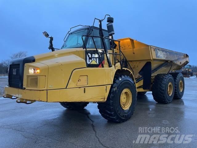 CAT 745C Transportoare articulate