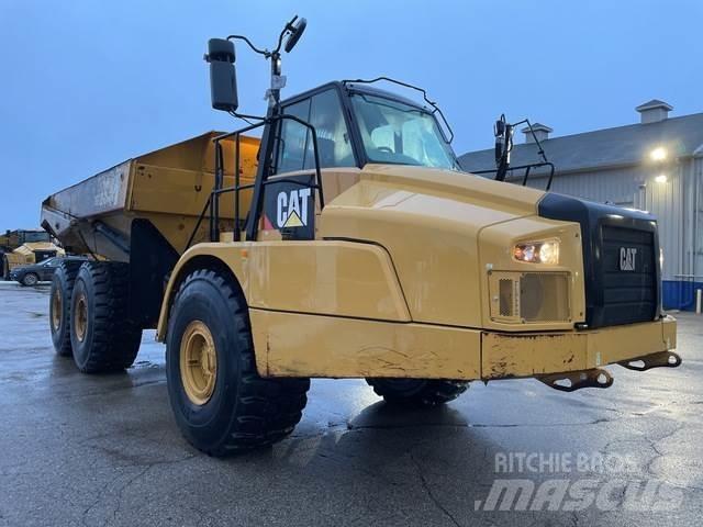CAT 745C Transportoare articulate