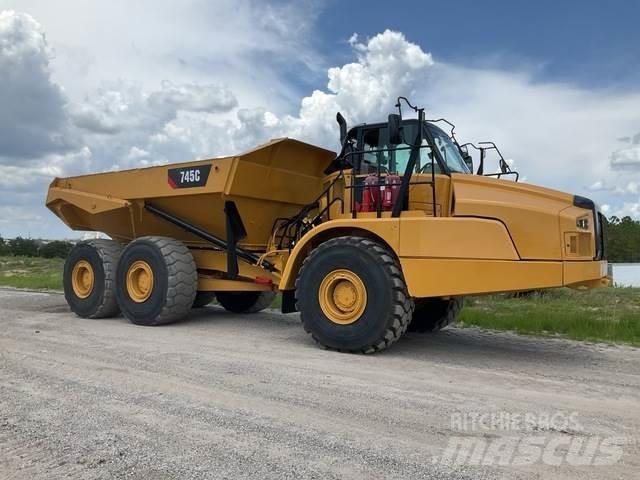 CAT 745C Transportoare articulate