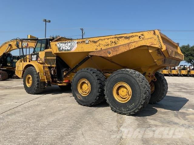 CAT 745C Transportoare articulate