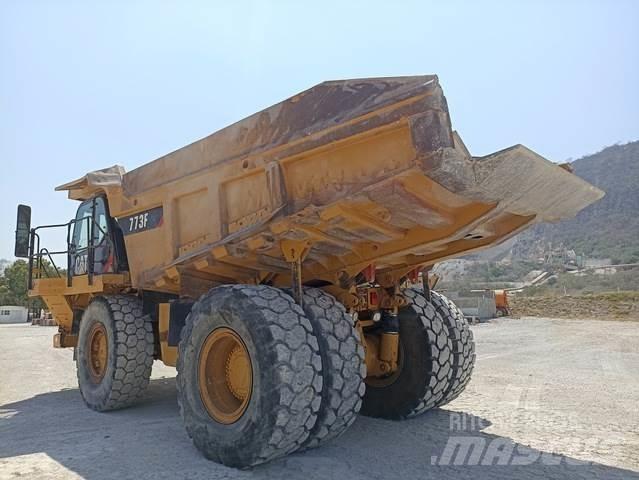 CAT 773F Transportoare articulate
