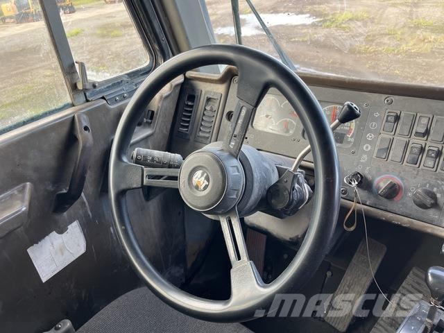 CAT 775D Transportoare articulate