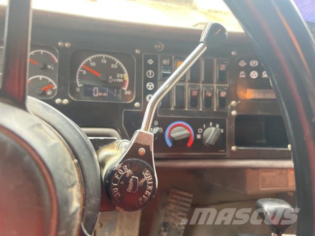 CAT 775D Transportoare articulate