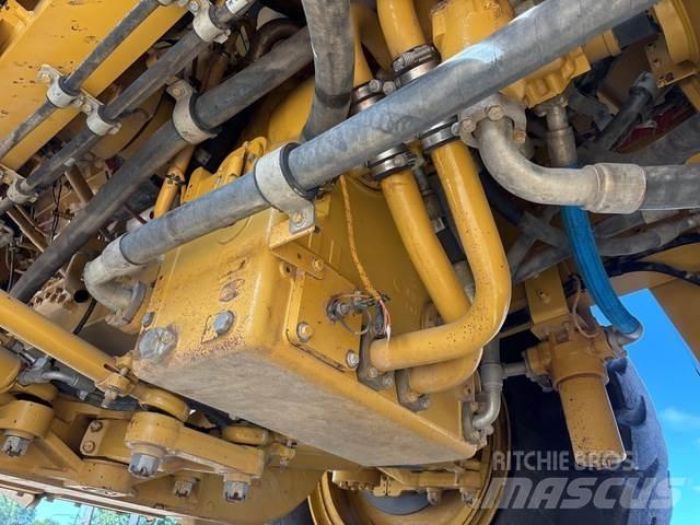 CAT 777 Transportoare articulate