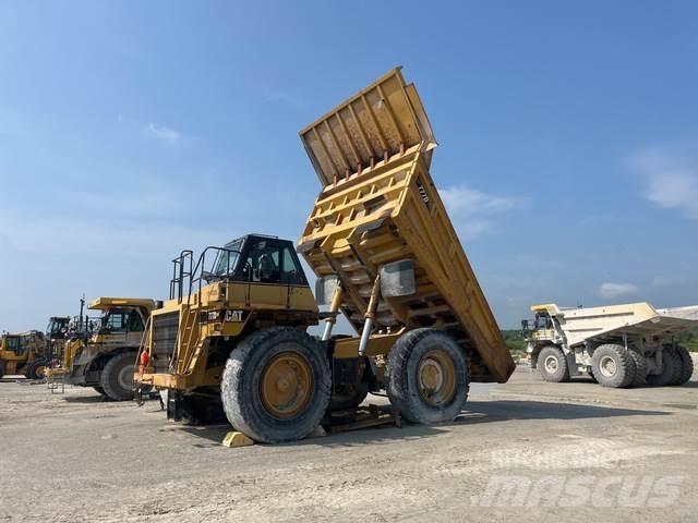 CAT 777D Transportoare articulate