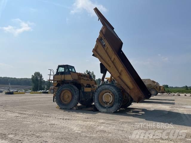 CAT 777D Transportoare articulate