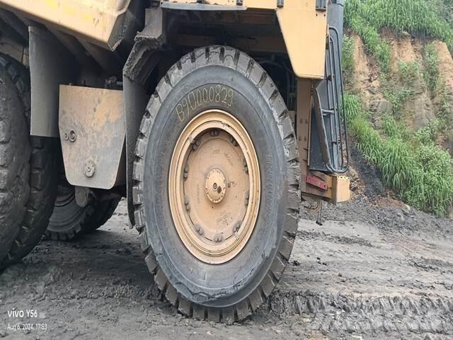 CAT 777E Transportoare articulate