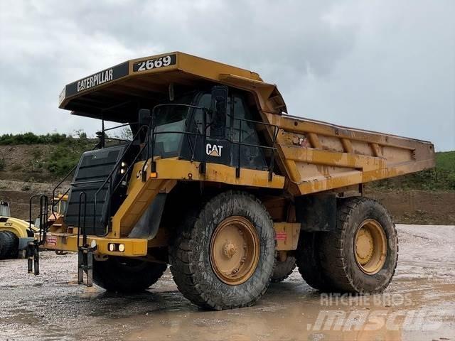 CAT 777F Transportoare articulate