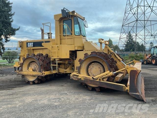CAT 825C Compactoare sol