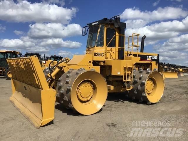 CAT 826C Compactoare sol