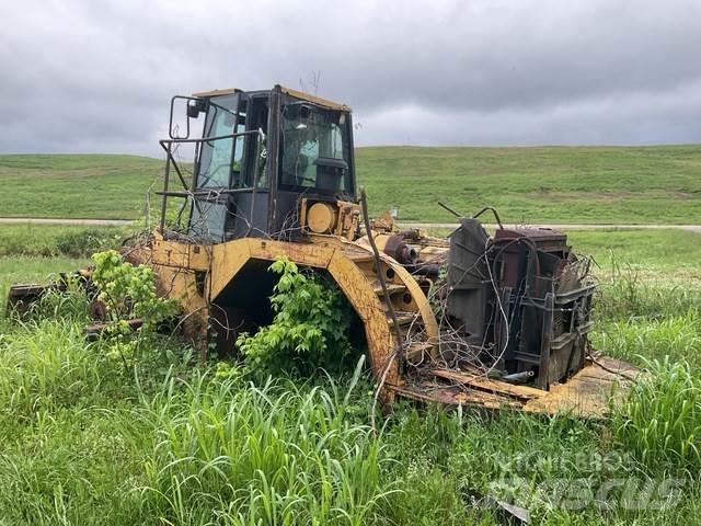 CAT 826G Compactoare sol