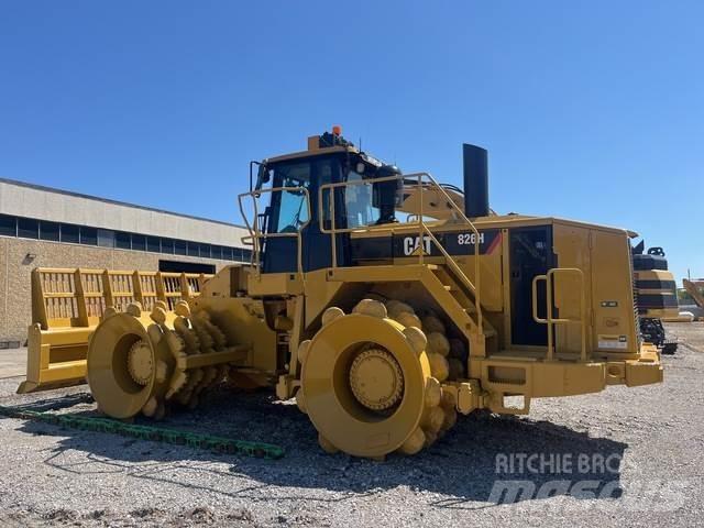 CAT 826H Compactoare sol