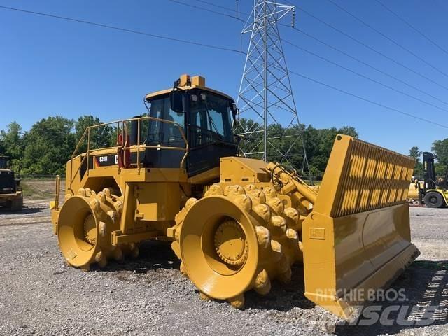 CAT 826H Compactoare sol