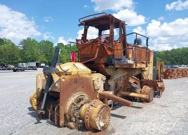 CAT 826K Compactoare sol