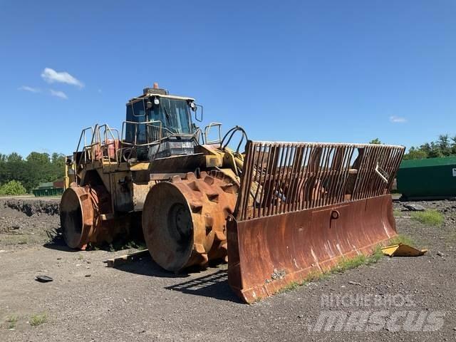 CAT 836G Compactoare sol