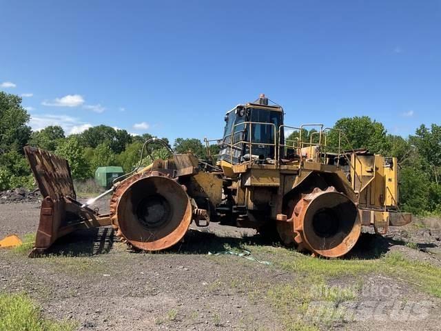 CAT 836G Compactoare sol