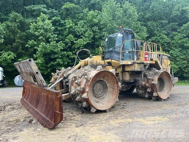 CAT 836G Compactoare sol
