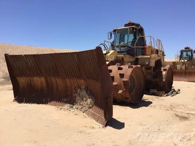 CAT 836G Compactoare sol