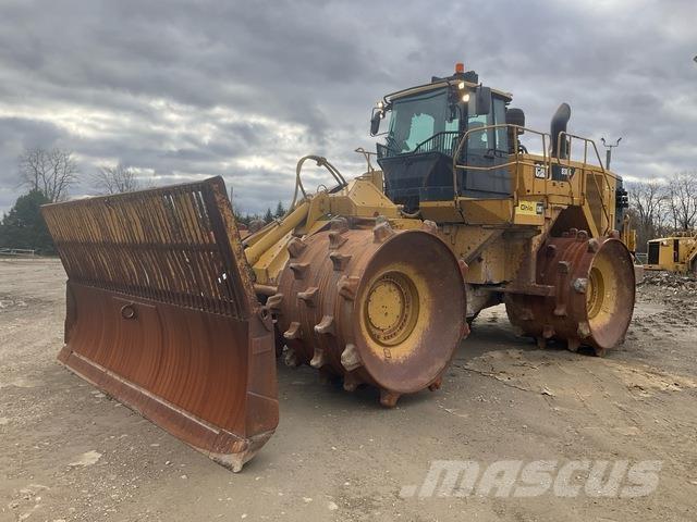 CAT 836K Compactoare sol