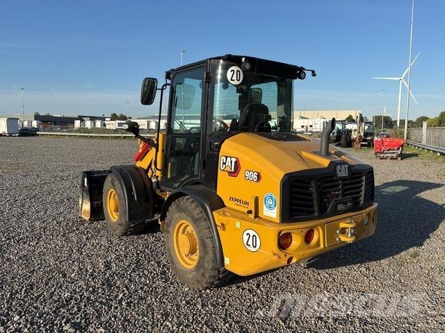 CAT 906 Incarcator pe pneuri