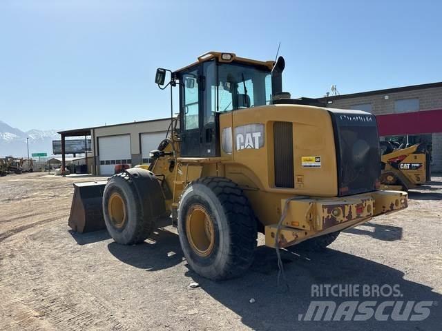 CAT 930G Incarcator pe pneuri