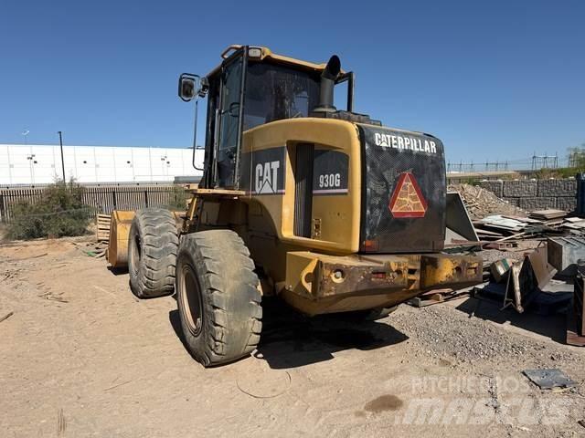 CAT 930G Incarcator pe pneuri