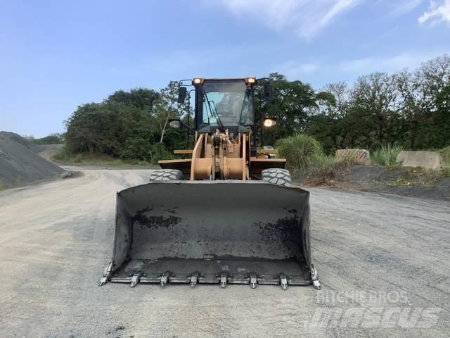 CAT 938H Incarcator pe pneuri