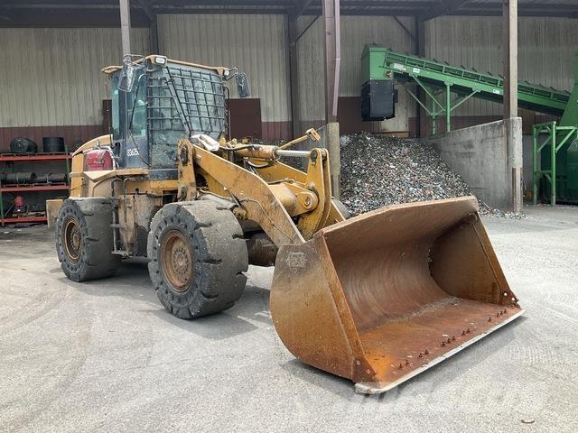 CAT 938H Incarcator pe pneuri