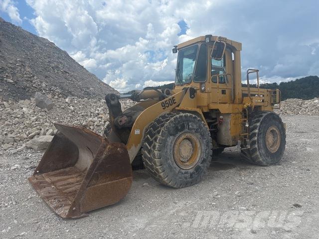 CAT 950E Incarcator pe pneuri