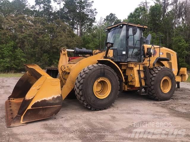 CAT 966 Incarcator pe pneuri