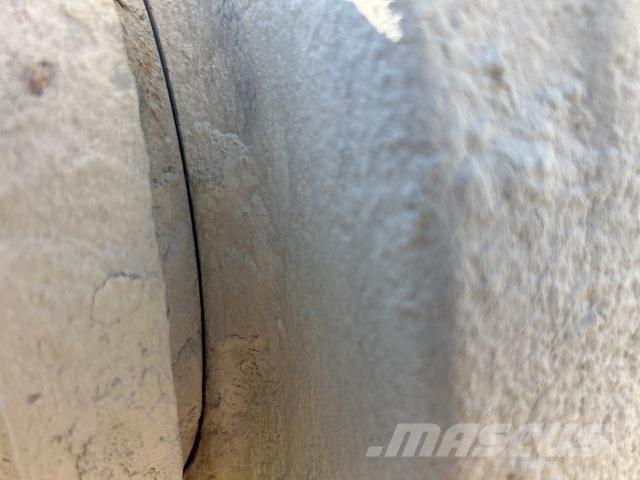 CAT 966D Incarcator pe pneuri