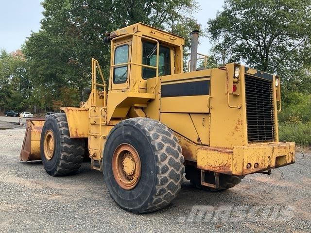 CAT 966D Incarcator pe pneuri