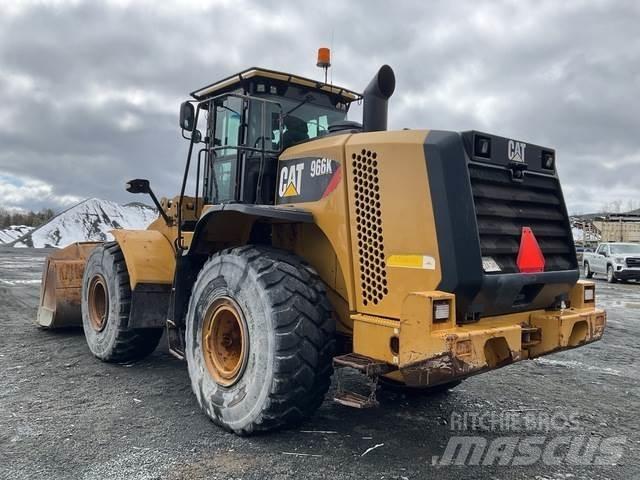 CAT 966K Incarcator pe pneuri
